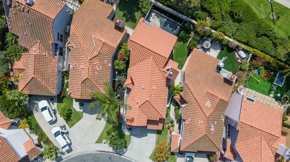 16 Del Livorno, Irvine CA  92614-5364 exterior