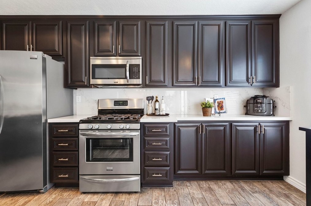 16 Del Livorno, Irvine CA  92614-5364 exterior