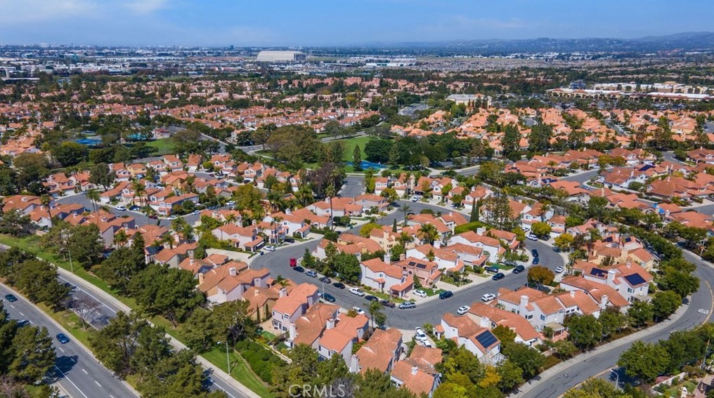 16 Del Livorno, Irvine CA  92614-5364 exterior