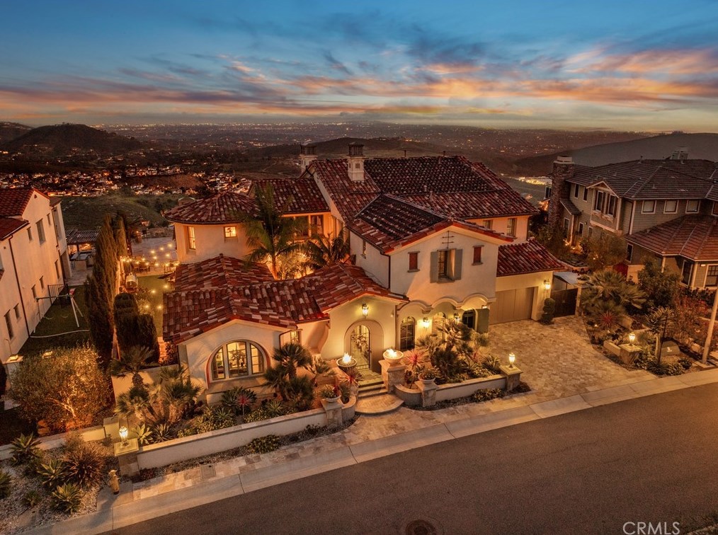 937 Pearl Dr, San Marcos, CA 92078