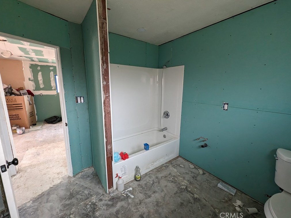 7746 Geronimo Trl, Yucca Valley CA 92284-3329 exterior