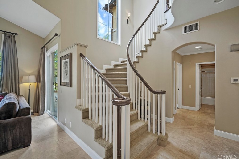 12 Veroli Ct, Newport Beach, CA 92657-1509