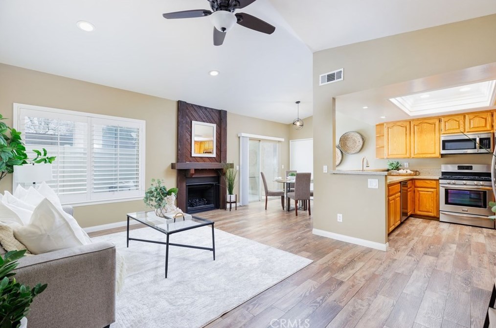969 Ardmore Cir, Redlands, CA 92374