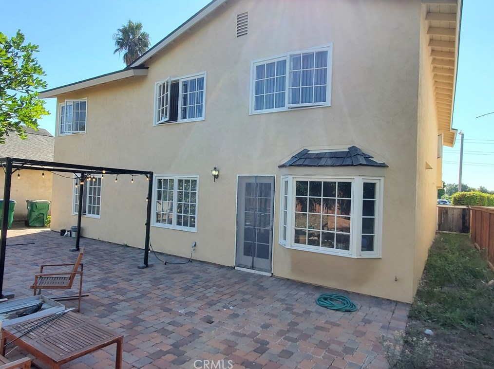 4311 Pioneer St, Irvine CA  92604-2700 exterior