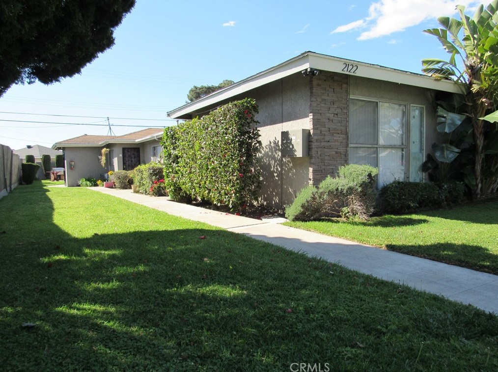 2122 E Westport Dr, Anaheim, CA 92806