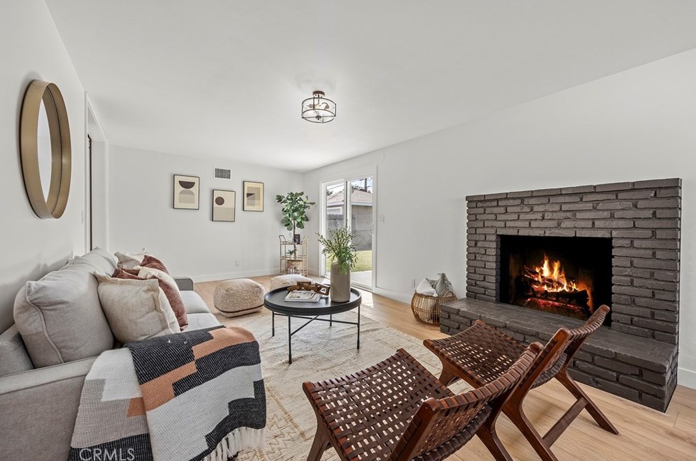 521 Paula Dr, Fullerton CA exterior