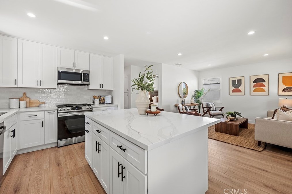 521 Paula Dr, Fullerton CA exterior