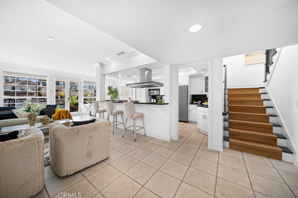 21882 Huron Ln, El Toro, CA 92630-1903