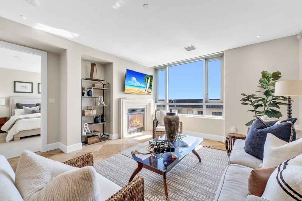 8057 Scholarship, Irvine CA  92612-5697 exterior