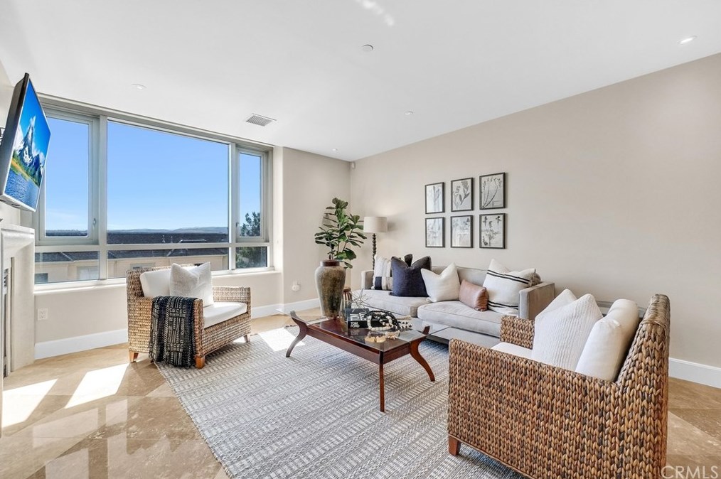 8057 Scholarship, Irvine CA  92612-5697 exterior