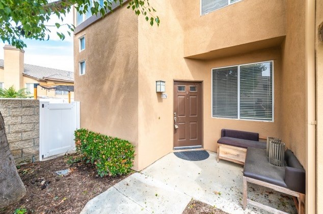 1176 Country Glen Way, Anaheim CA  92808-2618 exterior