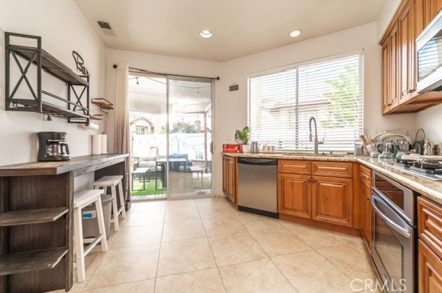 1176 Country Glen Way, Anaheim CA  92808-2618 exterior