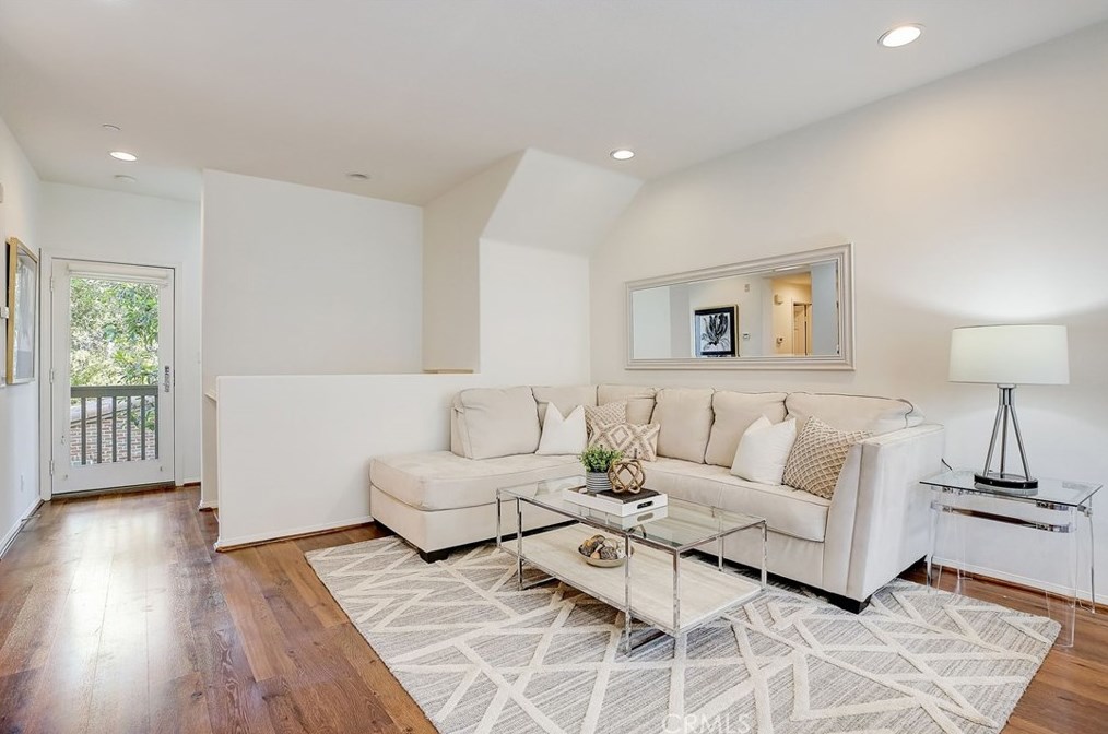 15223 Calverton Way, Tustin, CA 92782-1737
