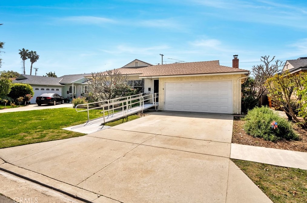 10446 Highdale St, Bellflower, CA 90706