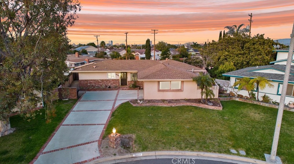 12721 Bolivar Pl, Garden Grove, CA 92843