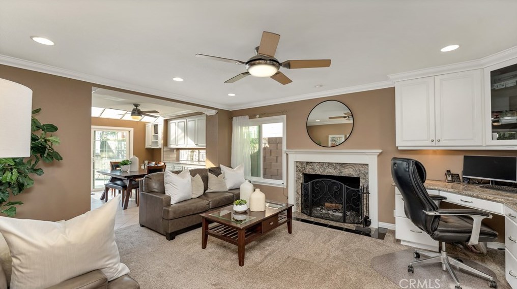 1 Descanso, Irvine CA  92620-1843 exterior