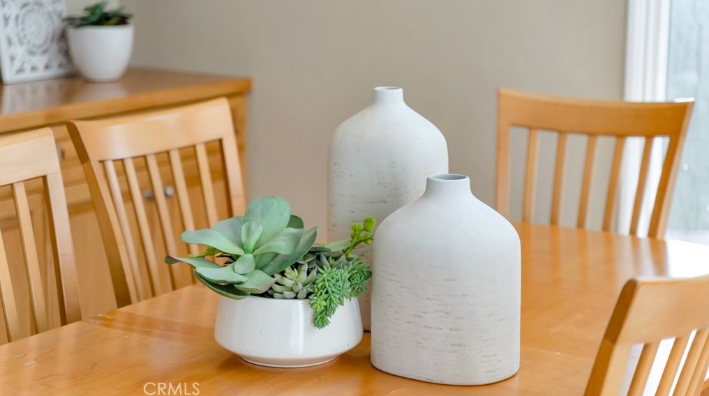 1 Descanso, Irvine CA  92620-1843 exterior