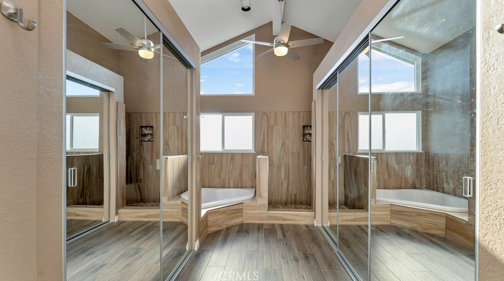 1 Descanso, Irvine CA  92620-1843 exterior