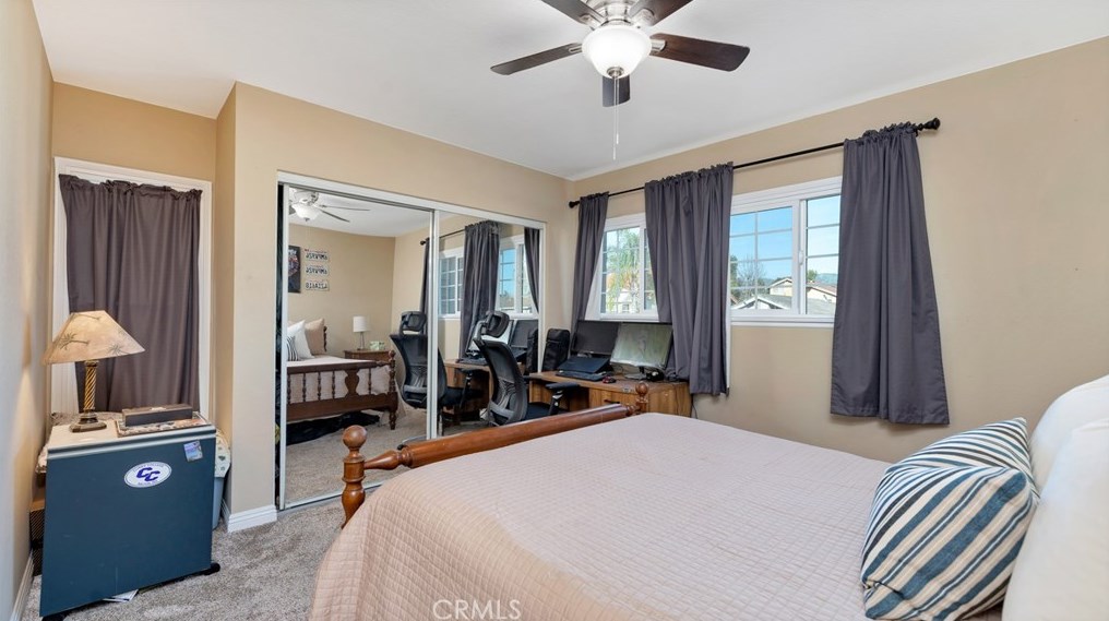 1 Descanso, Irvine CA  92620-1843 exterior