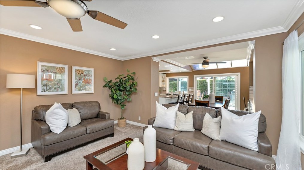 1 Descanso, Irvine CA  92620-1843 exterior