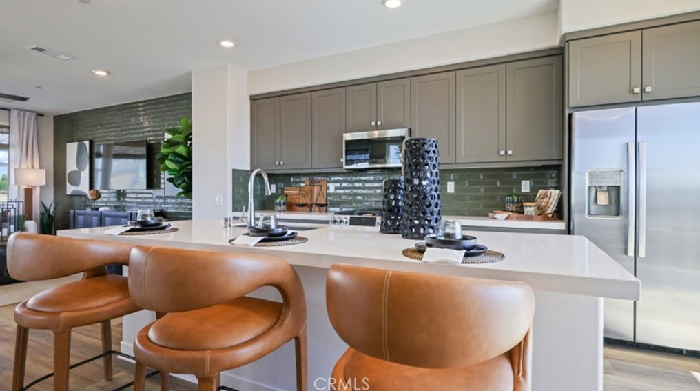 1671 W Lincoln Ave #101, Anaheim, CA 92801