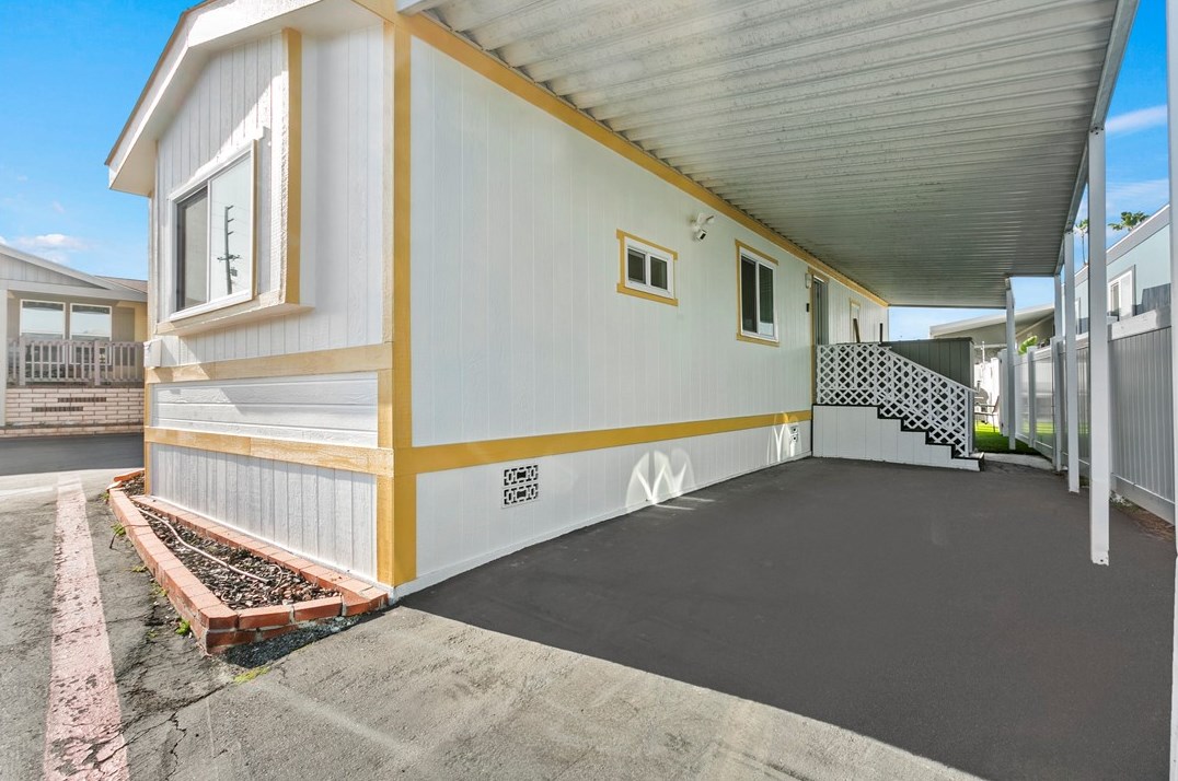 7652 Garfield Ave #40, Huntington Beach, CA 92648