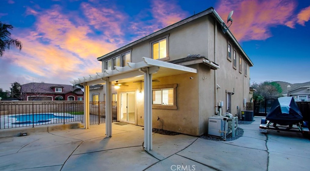 736 Provance St, Hemet CA  92545-6364 exterior