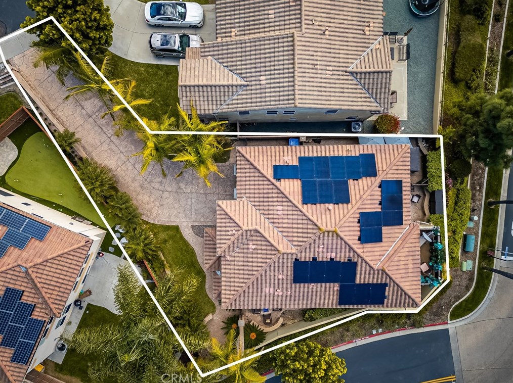 1502 Circulo Brindisi, Chula Vista CA  91915-4132 exterior