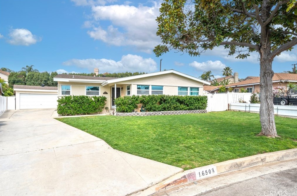16503 Risley St, Whittier, CA 90603-3027
