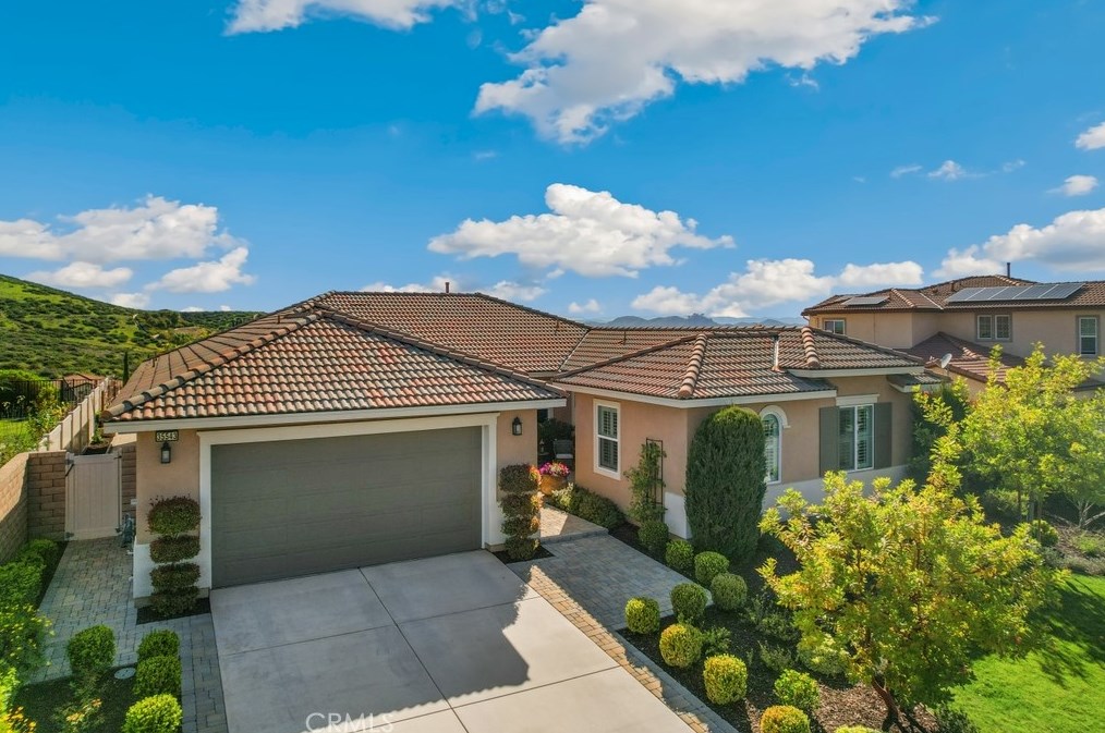 35543 Laurel Tree Ct, Winchester CA  92596-8103 exterior