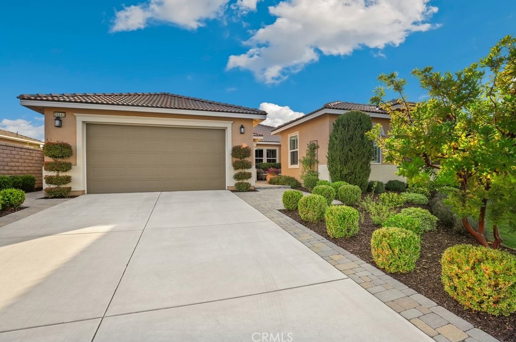 35543 Laurel Tree Ct, Winchester CA  92596-8103 exterior