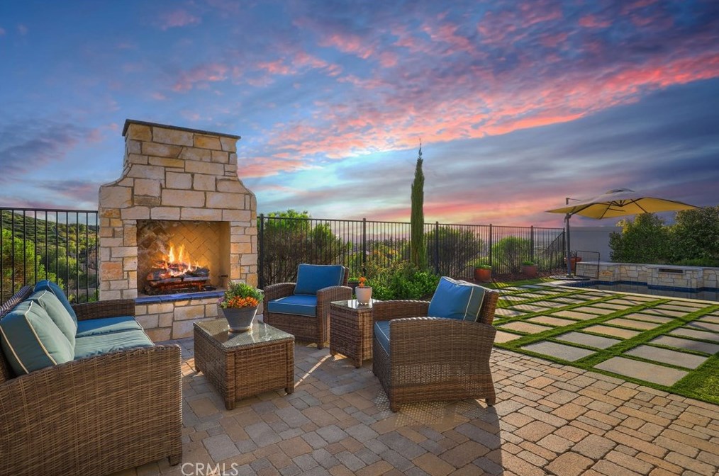 35543 Laurel Tree Ct, Winchester CA  92596-8103 exterior