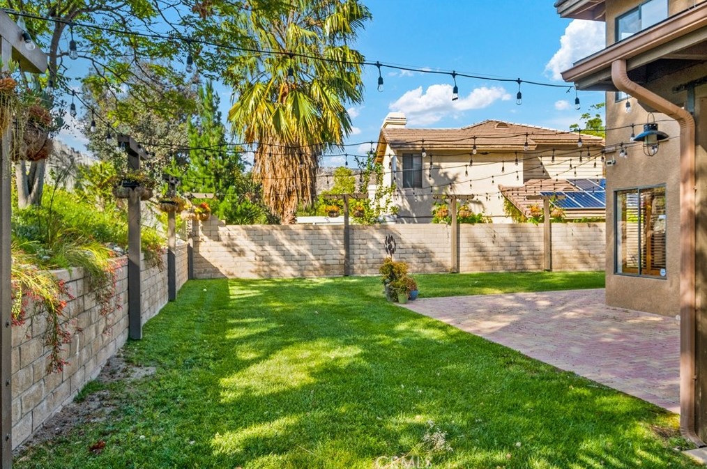 22458 Mountain View Rd, Moreno Valley CA  92557-2655 exterior