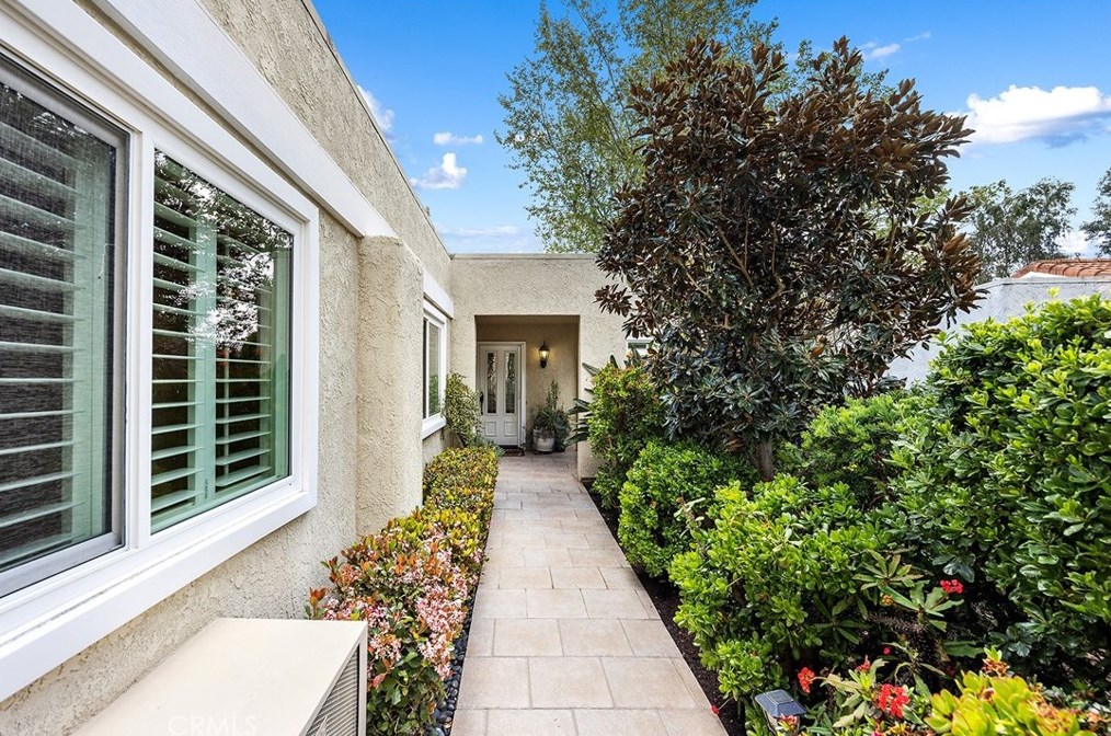 3519 Bahia Blanca, Laguna Beach, CA 92637-8457