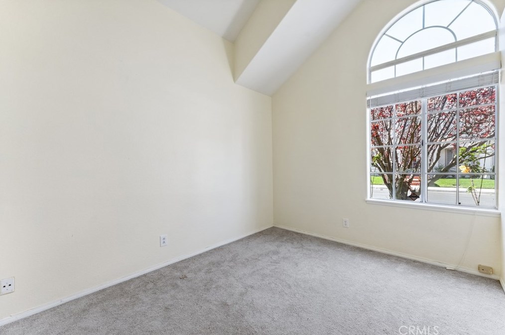 18 Santa Clara, Laguna Beach CA  92656-1319 exterior