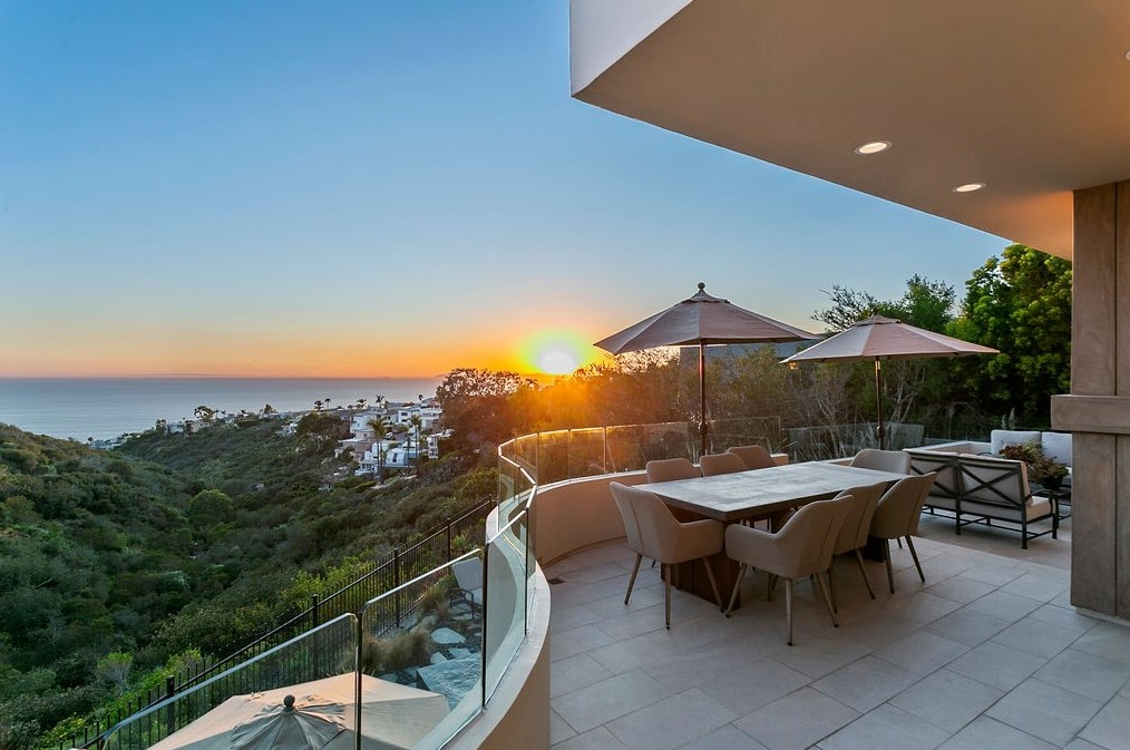 1725 Del Mar Ave, Laguna Beach, CA 92651