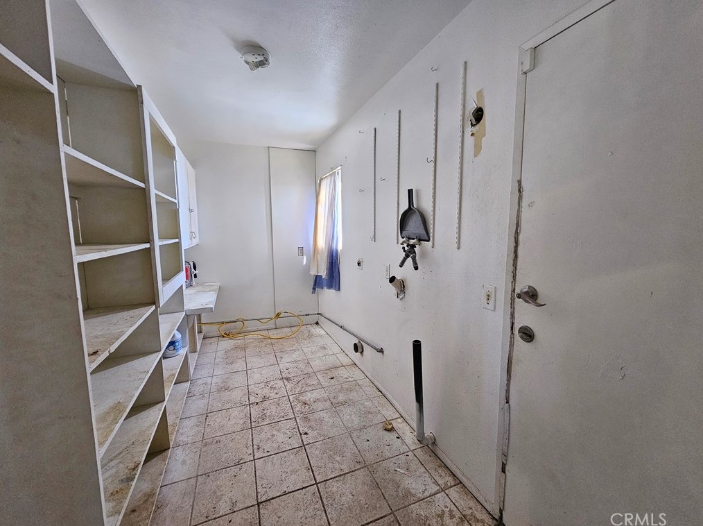 20185 Markham St, Perris CA  92570-7956 exterior