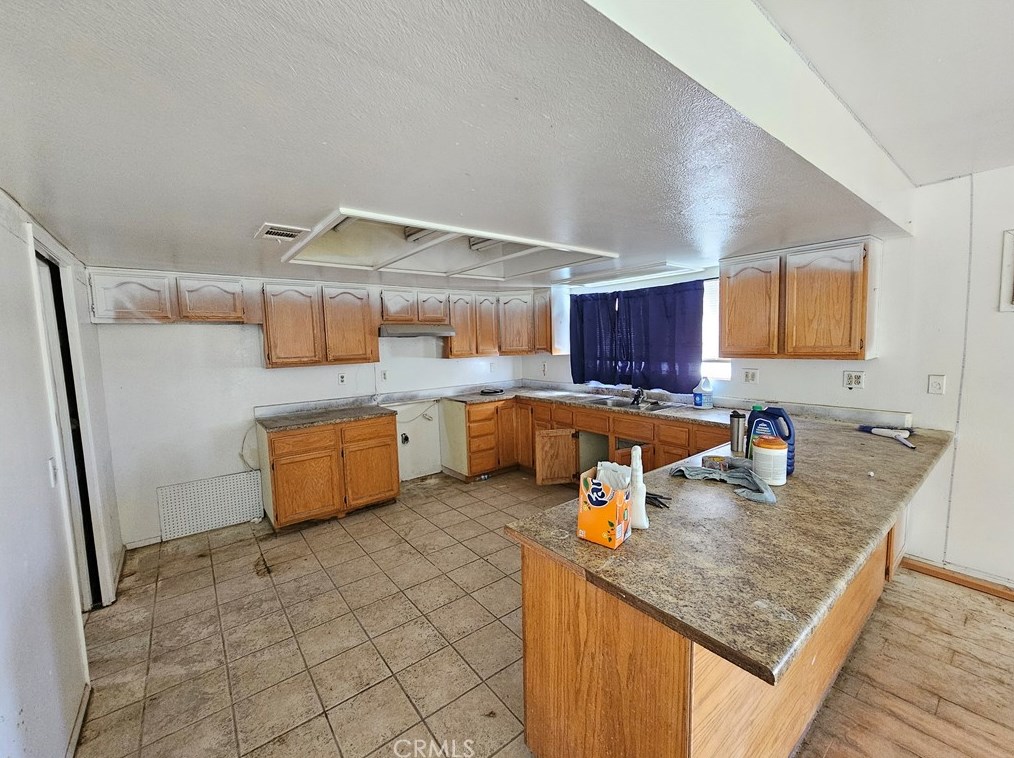 20185 Markham St, Perris CA  92570-7956 exterior