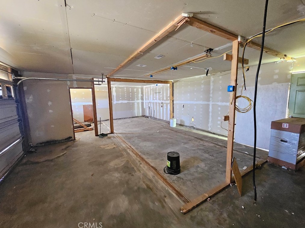 20185 Markham St, Perris CA  92570-7956 exterior