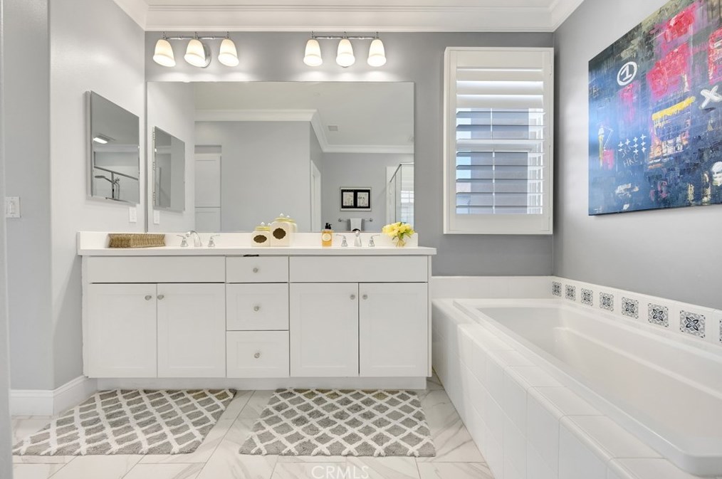 210 Overbrook, Irvine CA  92620-2169 exterior
