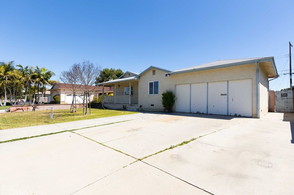 1750 S William Miller Dr, Anaheim, CA 92804