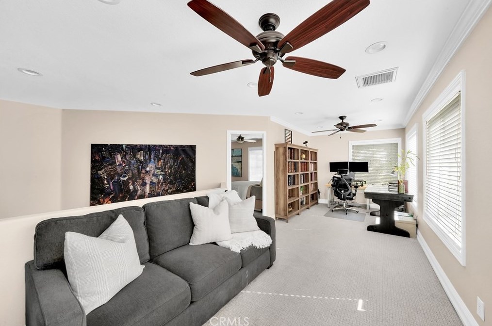 11 Sundown Dr, Trabuco Canyon CA  92679-5300 exterior