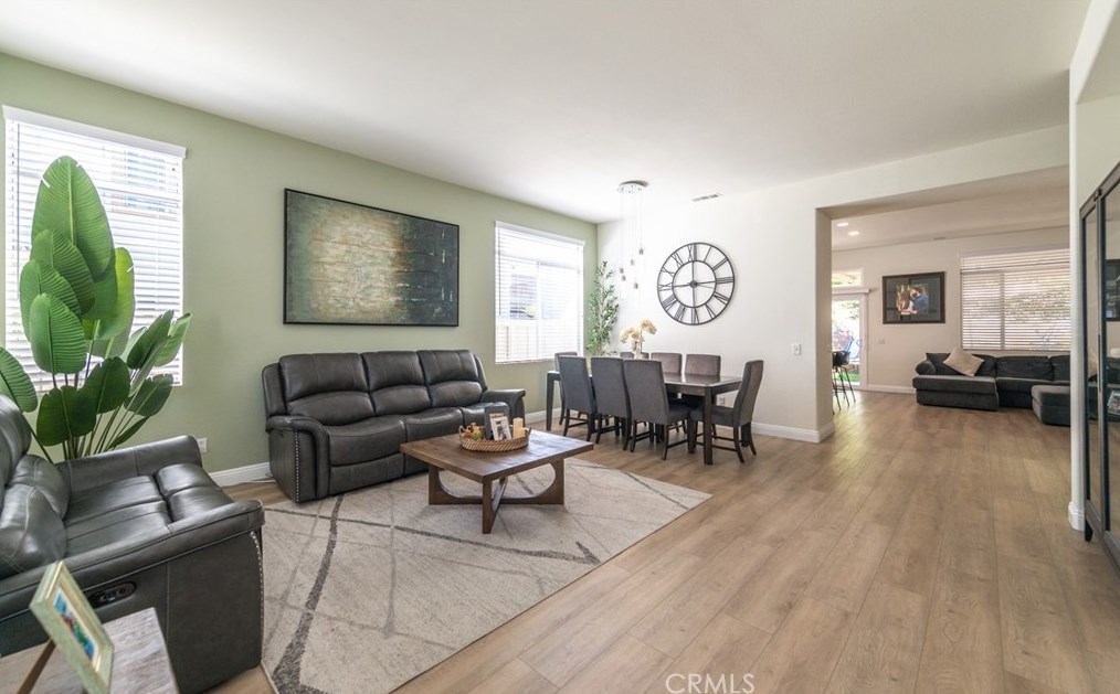 15424 Regatta Way, Lake Elsinore, CA 92530