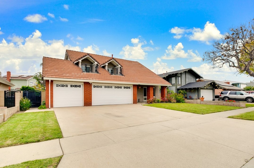 1587 Rene Dr, Anaheim, CA 92802-1351