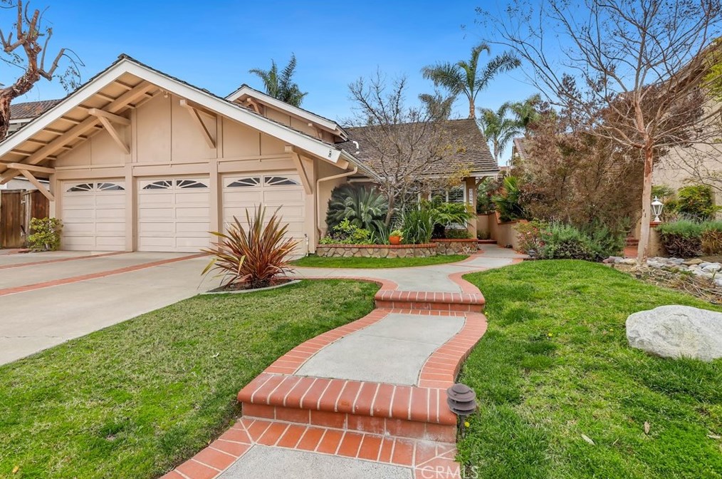 22262 Pewter Ln, El Toro, CA 92630