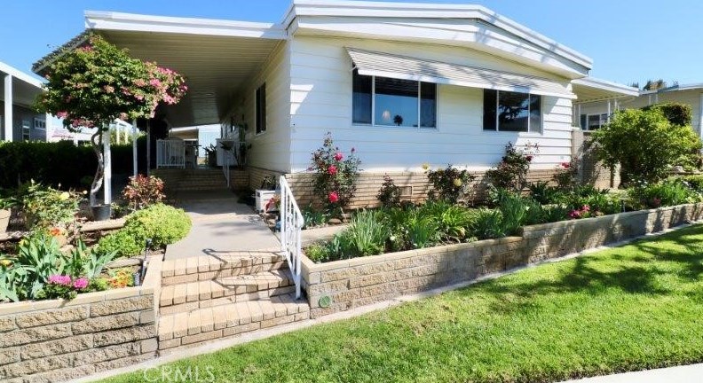 16950 Lake Knoll Ln #101, Yorba Linda, CA 92886