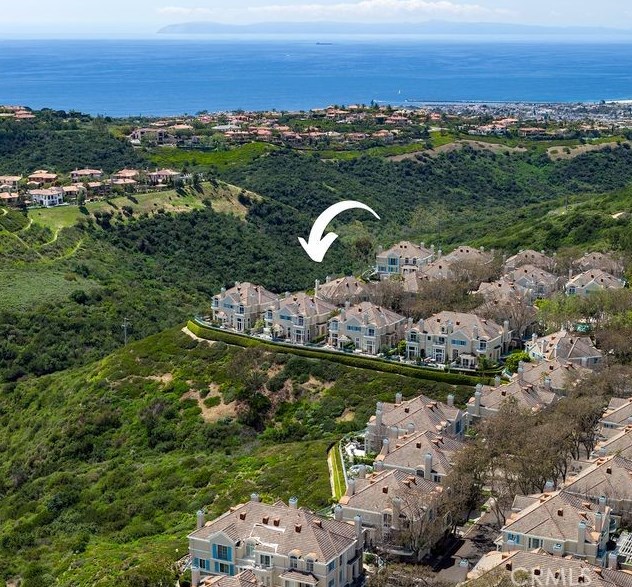 74 Chandon, Newport Beach CA  92657-1111 exterior