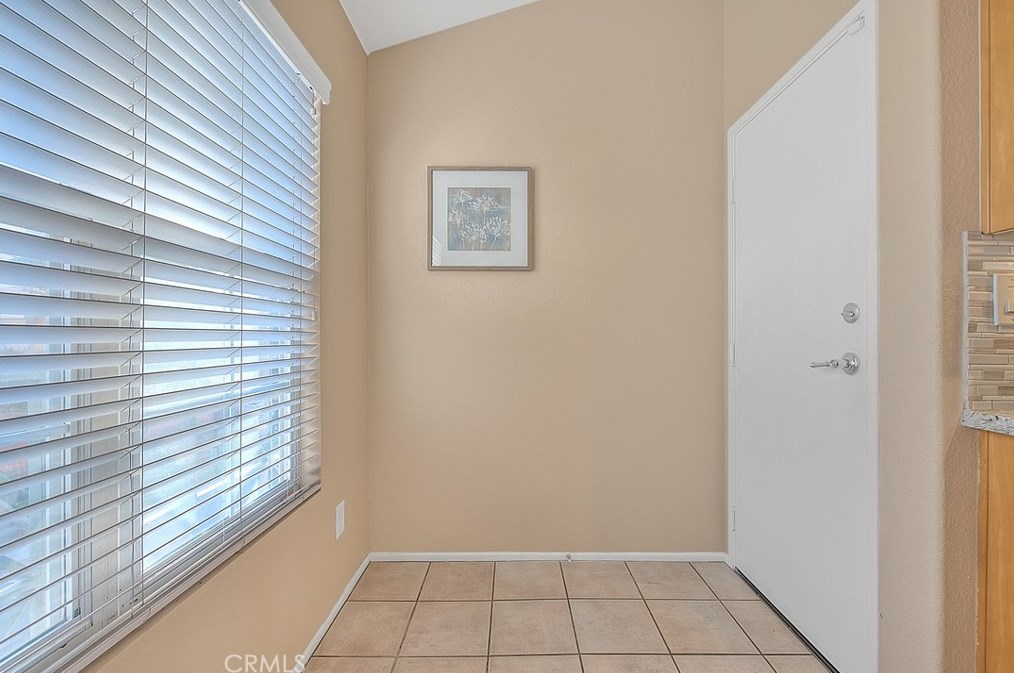 8027 Naples Ln, Anaheim CA  92808-2436 exterior