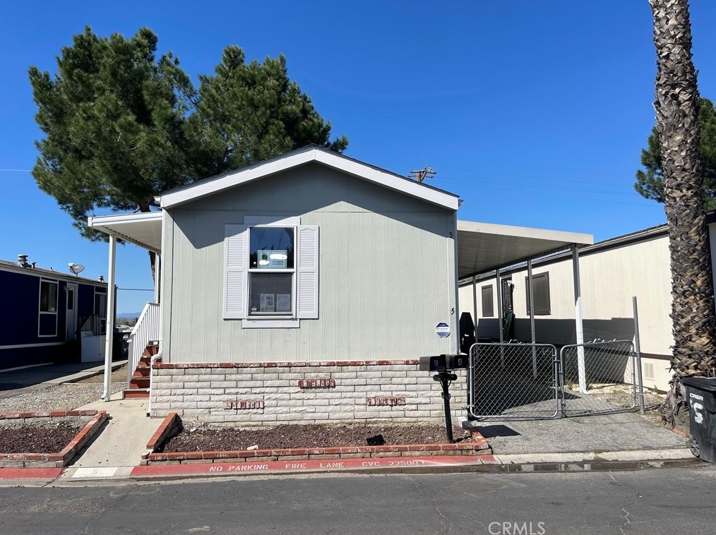 1097 State St #5, Hemet, CA 92543