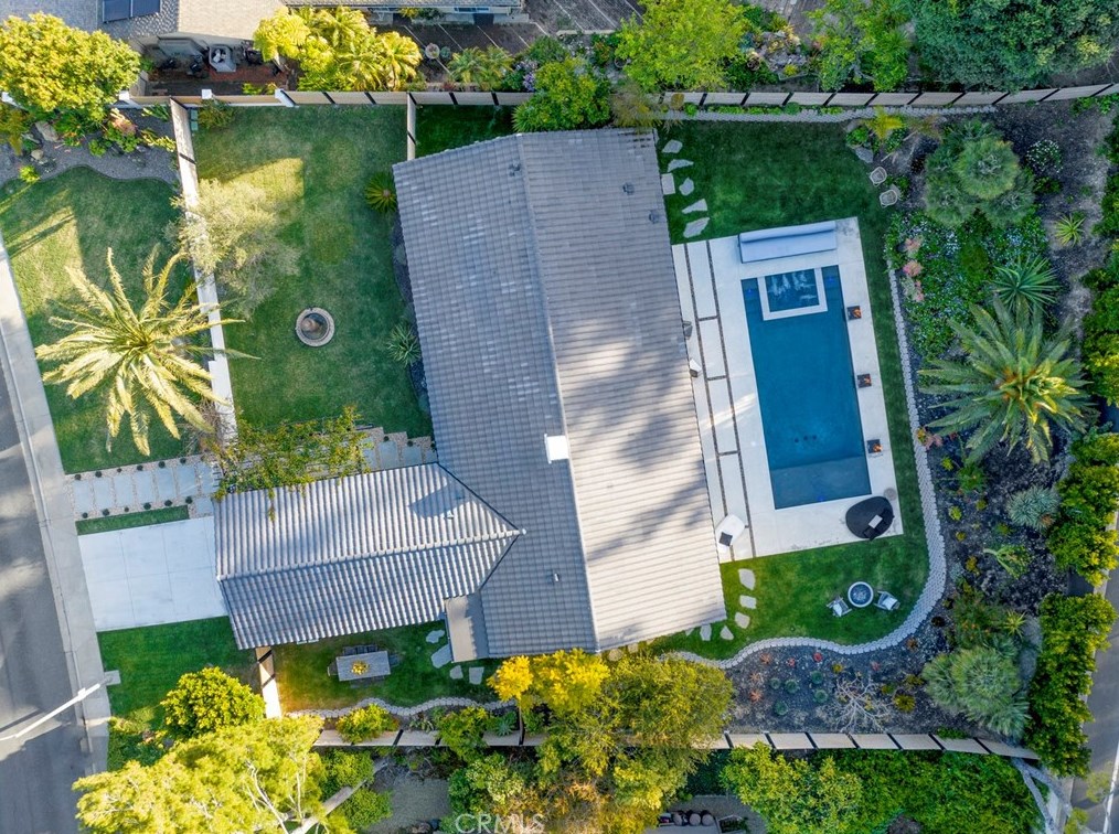 30511 Paseo Del Valle, Laguna Beach CA  92677-2314 exterior
